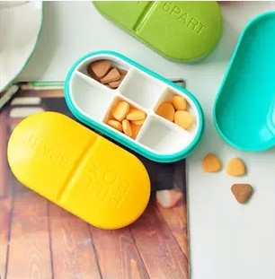 Portable Mini Portable First-aid Kit Large Capacity Airtight Storage Box